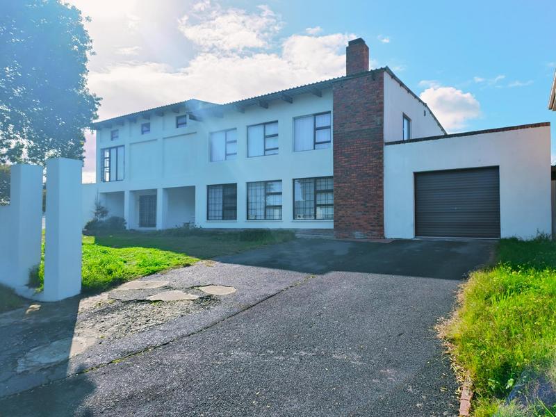 16 Bedroom Property for Sale in Belhar Western Cape